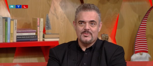 Orosz Gyuri másokat szórakoztatott a születésnapján, ugyanis a jeles dátum szilveszterre esik - VIDEÓ | OroszGyuri.hu